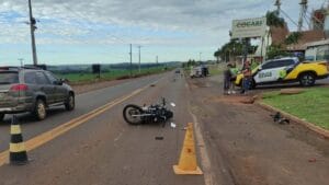 Motociclista ficou ferido após colisão traseira na PR-457