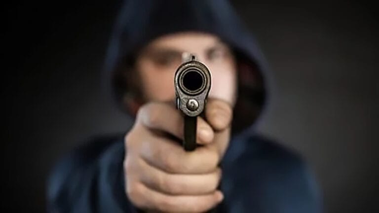 moradores viram homens armados tentando invadir sítio em São João do Ivaí