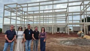 Complexo de Clínicas Médicas da Fatec Ivaiporã em construção avançada na Avenida Brasil