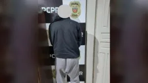 Suspeito de tentativa de feminicídio em Jardim Alegre se apresentou à Polícia Civil; vítima foi transferida para Londrina.