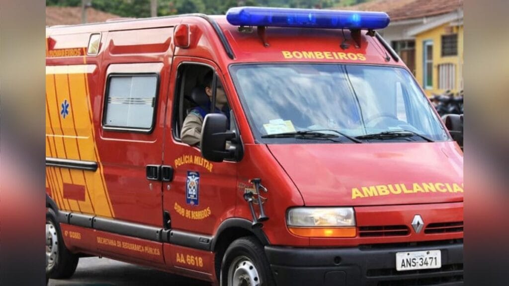 Vítima de 57 anos teve dores no tórax e foi levada ao hospital