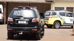 Rotam apreende drogas e prende três suspeitos na PR-466 em Lidianópolis