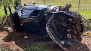 capotamento na PR-466 em Manoel Ribas