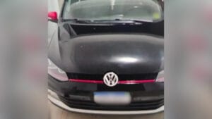 Viatura da Guarda Civil Municipal e da Polícia Militar em ocorrência de suposto furto de carro em Apucarana