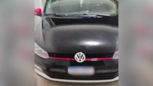 Viatura da Guarda Civil Municipal e da Polícia Militar em ocorrência de suposto furto de carro em Apucarana