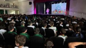 Apresentação teatral no Centro Cultural de Ivaiporã marca Dia de Combate ao Abuso Sexual