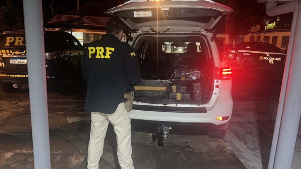 Drogas apreendidas pela PRF durante operações no Paraná