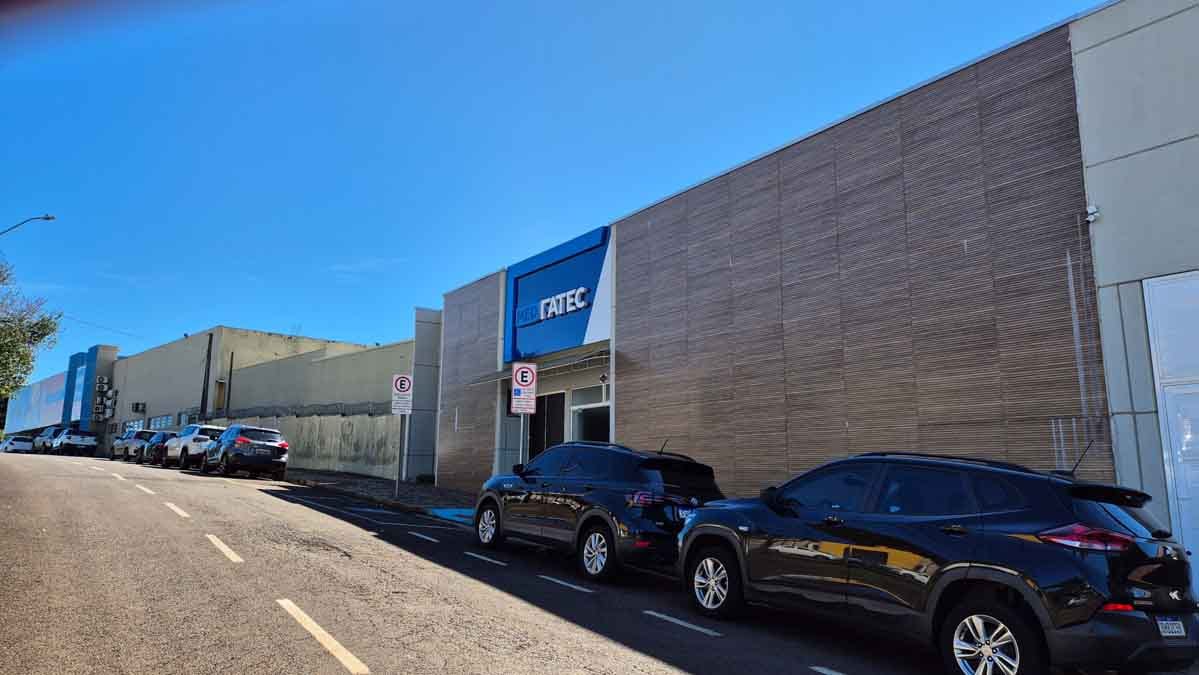Escolha popular confirma expansão da Fatec Ivaiporã no Vale do Ivaí Fatec Ivaiporã conquistou reconhecimento popular e segue ampliando investimentos na estrutura acadêmica