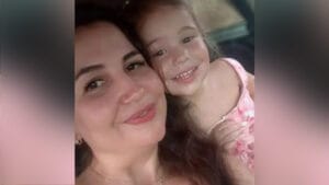 Irya e a Filha de três anos, morreram após carro cair no Rio Paraná