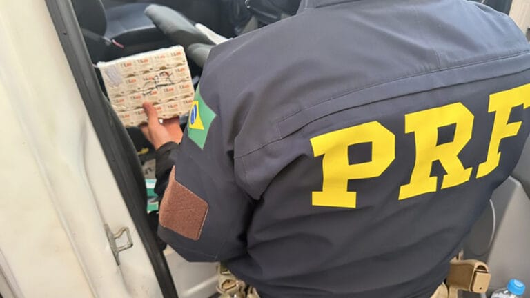 Polícia Rodoviária Federal apreende remédios para emagrecimento proibidos em rodovia