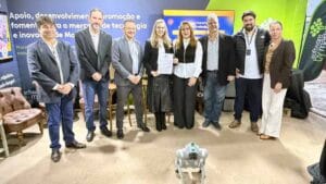 Autoridades de Maringá e Ivaiporã assinam termo de cooperação para inovação durante a Expoingá 2026