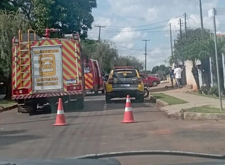 Adolescente de 17 anos ficou ferido após queda de moto na Avenida Maranhão, em Ivaiporã, nesta quinta-feira