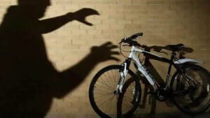 Bicicleta furtada em residência no Conjunto Espírito Santo em Ivaiporã