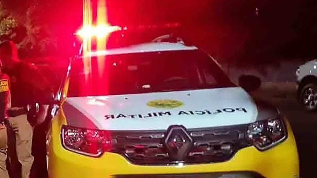 PM prende homem após denúncias de assédio a adolescente de 15 anos em Borrazópolis Viatura PM Borrazopolis novo