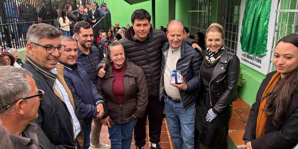 Prefeitura de Ivaiporã inaugura sede compartilhada para Afama e Associação Flor de Lótus Nova sede compartilhada da Afama e da Flor de Lótus passa a concentrar atendimentos e projetos voltados a famílias de pessoas com autismo e pacientes em tratamento contra o câncer em Ivaiporã.