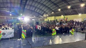 Cerimônia de abertura da fase macrorregional dos Jogos Escolares do Paraná em Ivaiporã