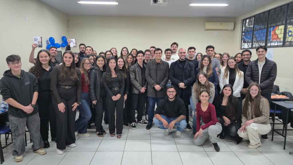 MOPI transforma Fatec Ivaiporã em vitrine de inovação, pesquisa aplicada e projetos com impacto regional mopi-fatec-ivaipora-inovacao (13)