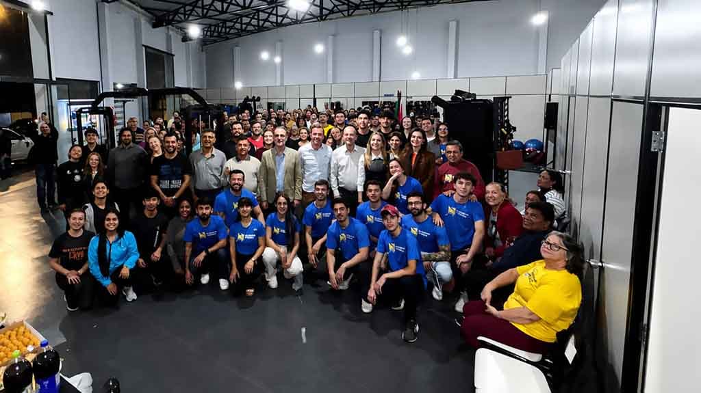 Academia da Saúde amplia estrutura e reforça atendimento à população em Ivaiporã Nova sede da Academia da Saúde amplia a capacidade de atendimento gratuito e reforça a parceria entre a Prefeitura de Ivaiporã e a UEM na promoção da saúde da população