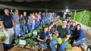 Estudantes de Agronomia da Fatec Ivaiporã apresentaram experimentos de horticultura desenvolvidos ao longo do semestre no Núcleo de Práticas Agronômicas (NPA).