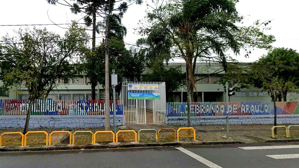 colegio hildebrando araujo