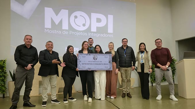 3 acadêmicas de Fisioterapia da Fatec Ivaiporã criam placa para reabilitação domiciliar Placa Multifuncional Fisioterapêutica, equipamento voltado à reabilitação domiciliar que conquistou o segundo lugar em uma rodada de negócios.