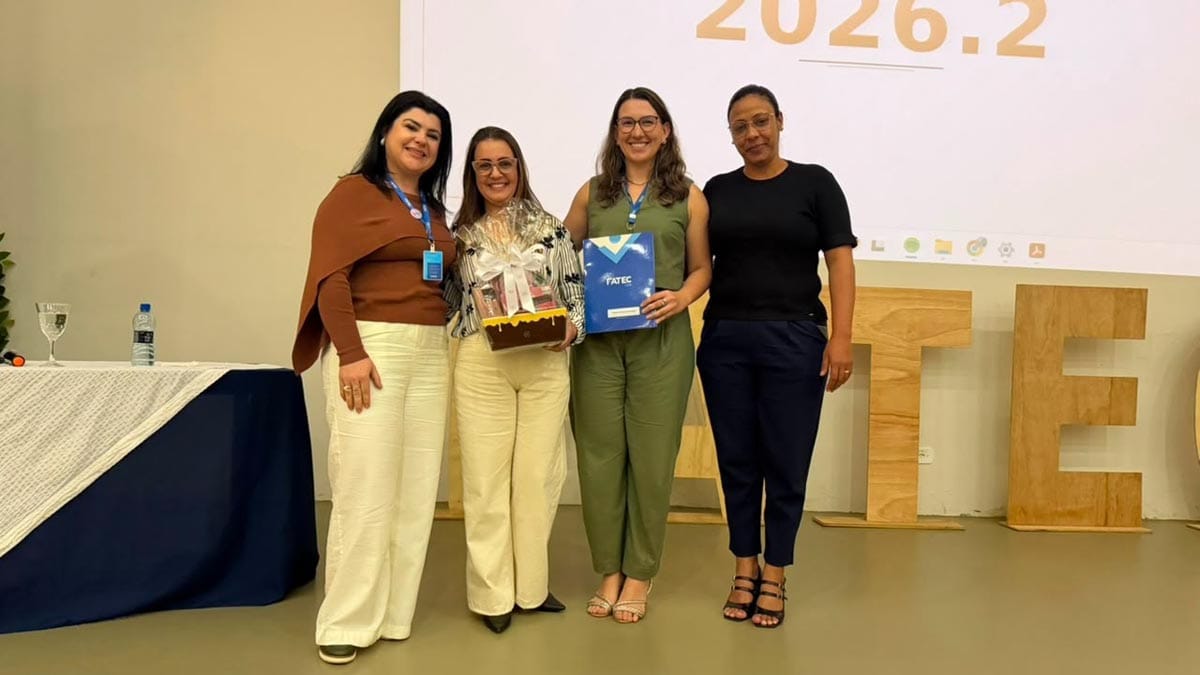 Fatec Ivaiporã prepara professores para diferentes perfis de aprendizagem Formação na Fatec Ivaiporã abordou inclusão, acessibilidade e estratégias pedagógicas para atender diferentes perfis de aprendizagem