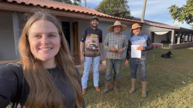 Acadêmicos de Agronomia da Fatec Ivaiporã desenvolveram o Folha Viva, fungicida natural à base de alho