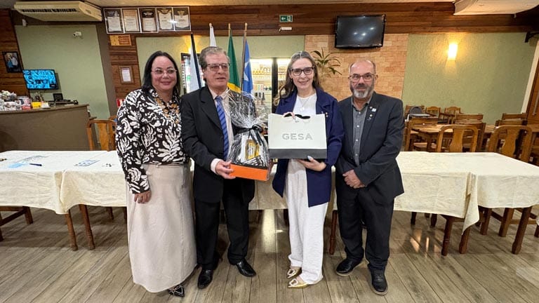 Posse da nova diretoria do Rotary Club de Jardim Alegre marca início do ano rotário 2026/2027 rotary-posse-jardim (10)