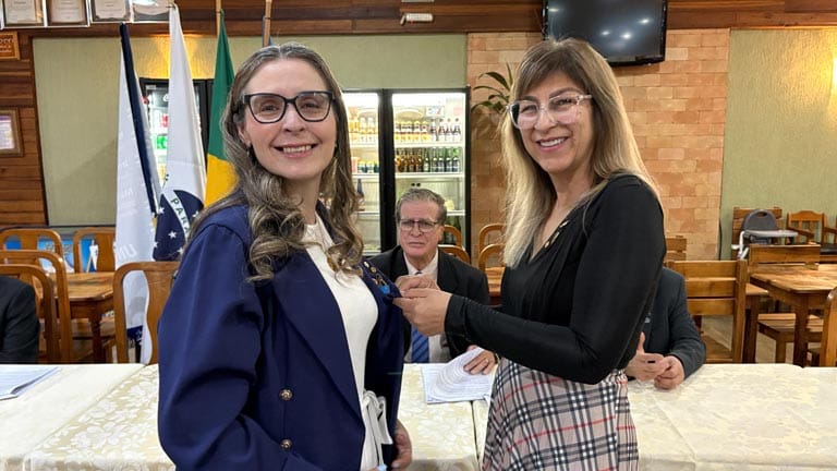 Posse da nova diretoria do Rotary Club de Jardim Alegre marca início do ano rotário 2026/2027 rotary-posse-jardim (13)