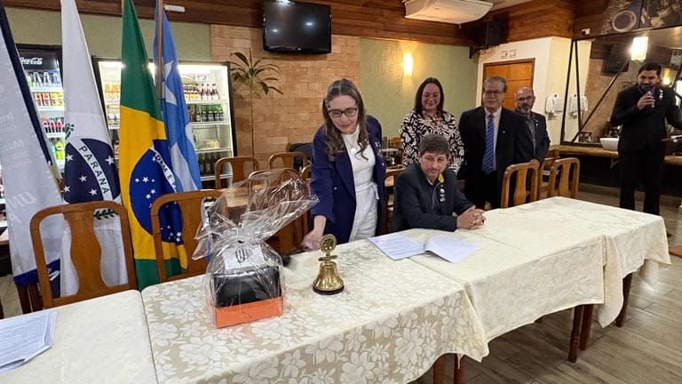 Posse da nova diretoria do Rotary Club de Jardim Alegre marca início do ano rotário 2026/2027 rotary-posse-jardim (9)