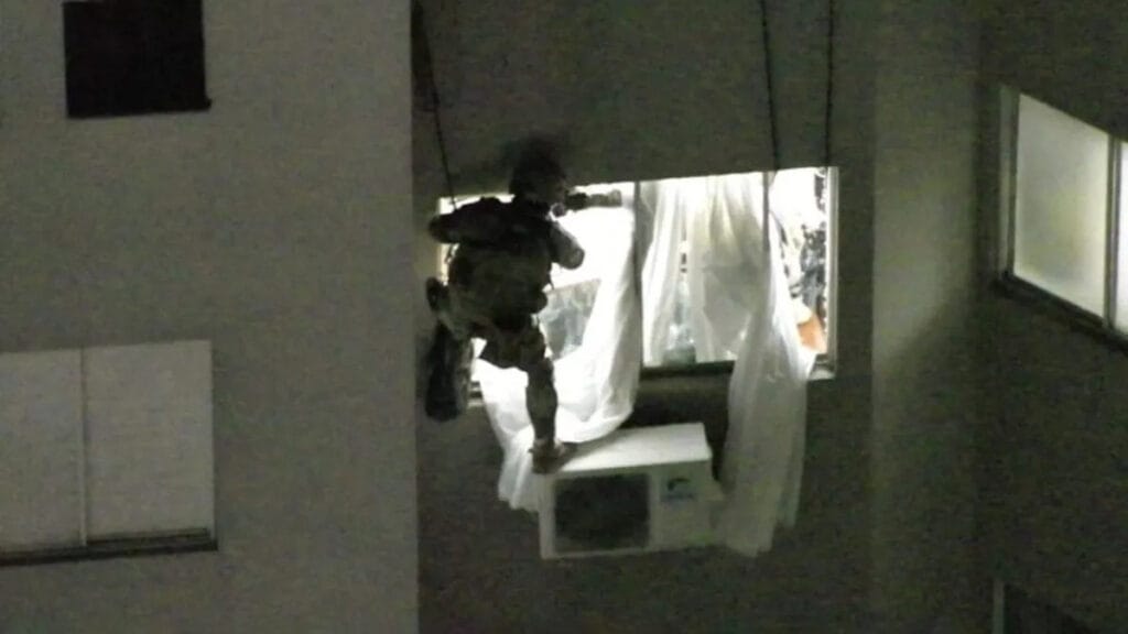 Sequestro em Londrina termina com morte de homem que mantinha casal refém Bope resgata casal de idosos mantido refém em apartamento em Londrina