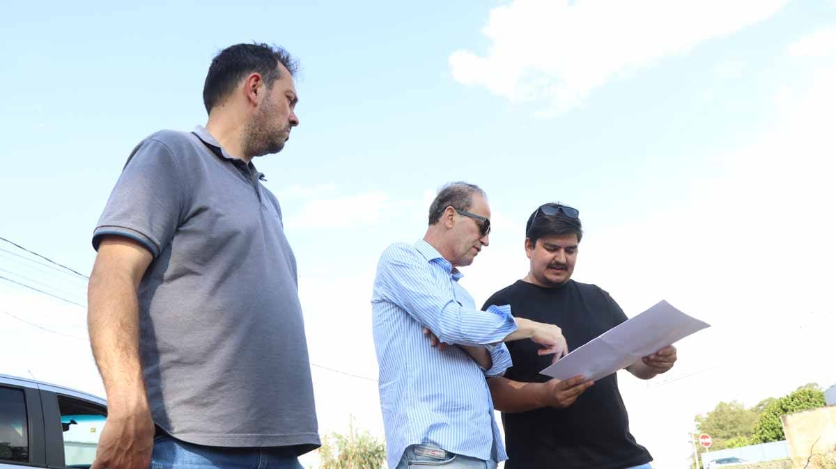 Após licença, Carlos Gil retoma agenda e acompanha obras em Ivaiporã carlos-gil-atividades (6)