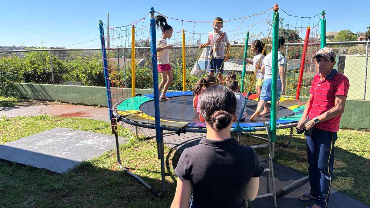 Fatec Ivaiporã realiza primeiro “Dia D – Extensão em Ação” e planeja novas edições no Vale do Ivaí Professores e alunos dos 17 cursos da Fatec Ivaiporã participaram do primeiro Dia D Fatec – Extensão em Ação
