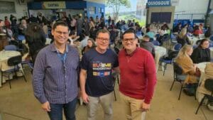 Educadores de 14 municípios participam de formação do NRE na Fatec Ivaiporã nesta quinta-feira (27).