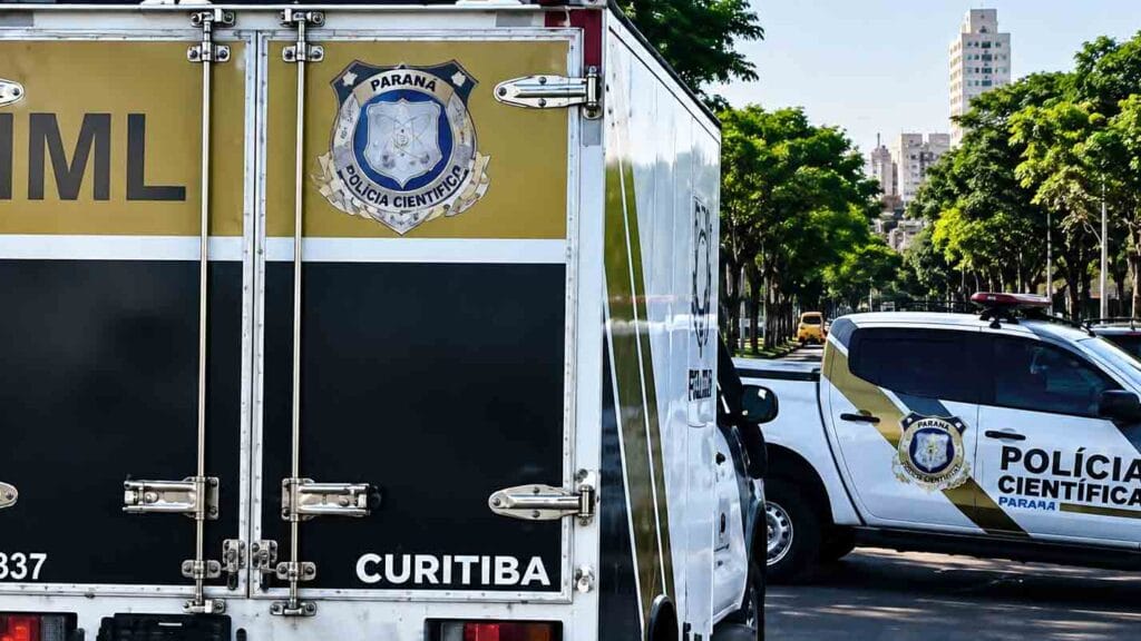 Operação policial em Sarandi termina com dois suspeitos mortos Equipes das forças de segurança participaram de mega operação policial na manhã desta sexta-feira em Sarandi