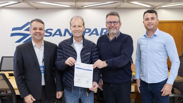 Prefeito Luiz Carlos Gil anunciou mais de R$ 42 milhões em investimentos para obras e melhorias em Ivaiporã.