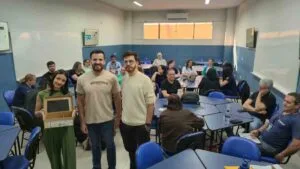 Acadêmicos de Medicina da Fatec Ivaiporã apresentam projeto de caixas organizadoras de medicamentos