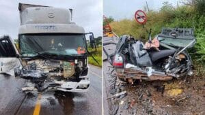 Caminhão Mercedes-Benz e carro destruídos após colisão na PR-431, em Jacarezinho