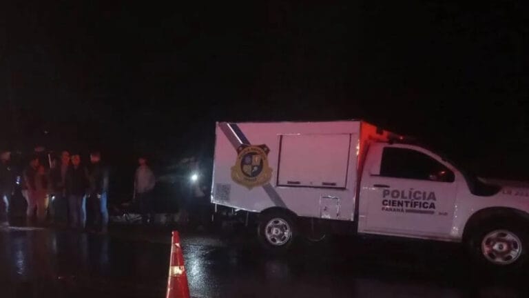 Colisão frontal na PRC-466 deixou um homem de 75 anos morto em Boa Ventura de São Roque