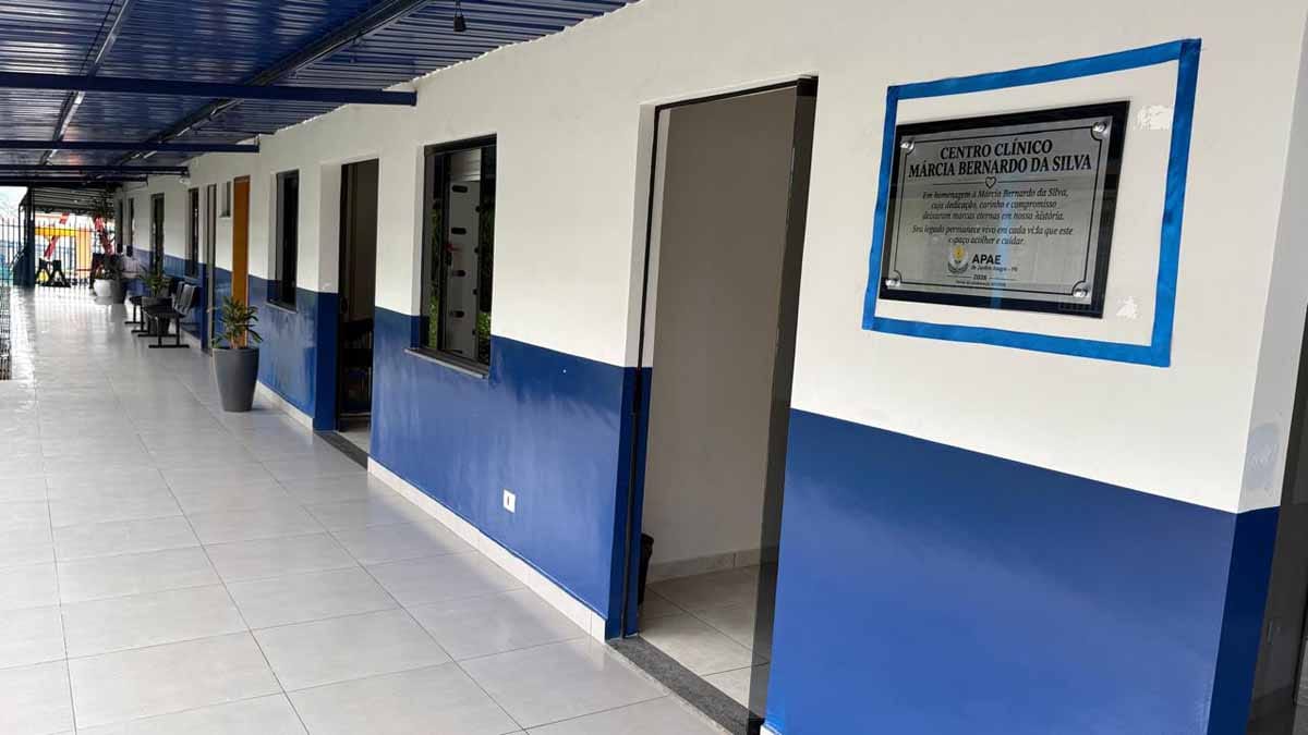 Apae de Jardim Alegre inaugura centro clínico para atendimento especializado Apae de Jardim Alegre inaugura centro clínico com cinco salas para atendimentos especializados.