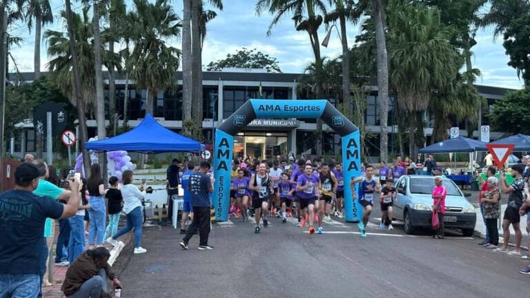 A 2ª Corrida Juntos por Elas foi realizada no sábado (10), em Jardim Alegre, com foco na conscientização e no combate à violência contra a mulher