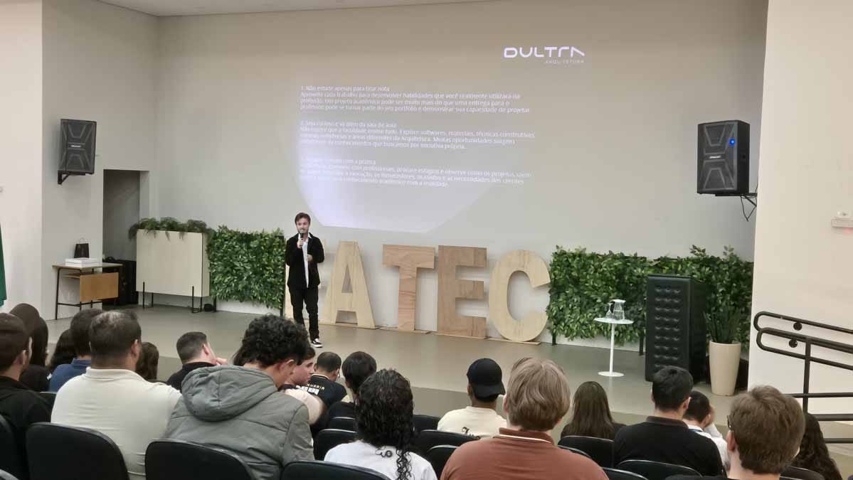 Semana de Arquitetura e Engenharia Civil da Fatec Ivaiporã debate início da carreira Palestra de Gabriel Dultra de Paula durante a Semana Acadêmica de Arquitetura e Engenharia Civil da Fatec Ivaiporã