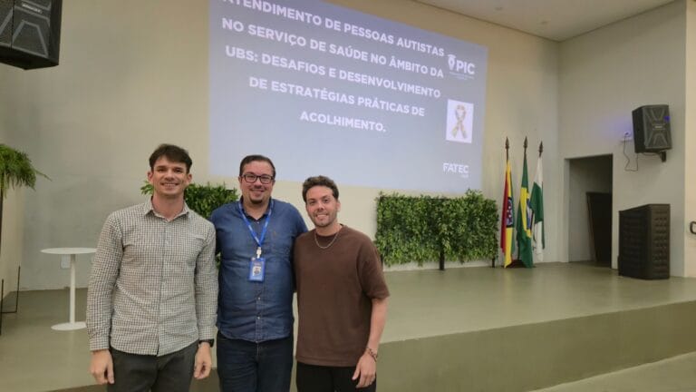 Seminário de Iniciação Científica da Fatec Ivaiporã reuniu 40 pesquisas de acadêmicos de 11 cursos.