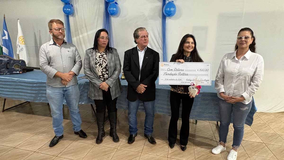 Governadora do Rotary visita Jardim Alegre e destaca campanha contra a pólio Líria Cheida Bonancin visitou o Rotary Club de Jardim Alegre e apresentou campanha de arrecadação de recursos para combater a poliomielite