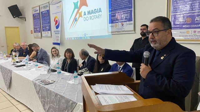 Fernando Santílio assume a presidência do Rotary Club Ivaiporã / Foto: Ivan Maldonado