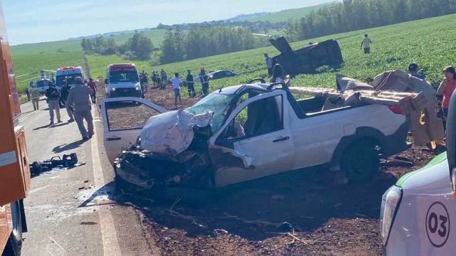 Três vítimas ficaram presas às ferragens e precisaram de resgate aéreo / Foto: Blog do Berimbau