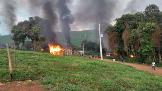 Confronto entre indigenas / Foto: Colaboração NH Notícias