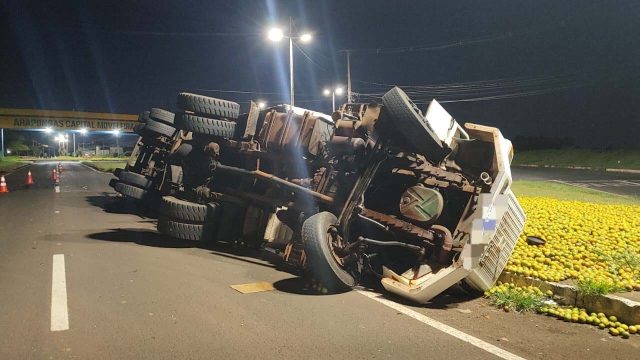 8b173eda-0367-42bb-a5e9-5d207ee50337 Acidente foi na noite de sexta-feira / Foto: PRE