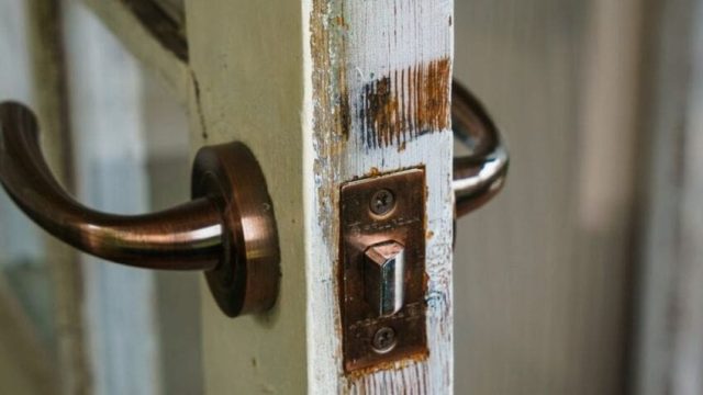 arrombamento e furto