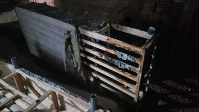 Cama-pegou-fogo-provocado-por-crianca-00778700-1-202307272124-880×587 Criança colocou fogo no colchão / Foto: TN online